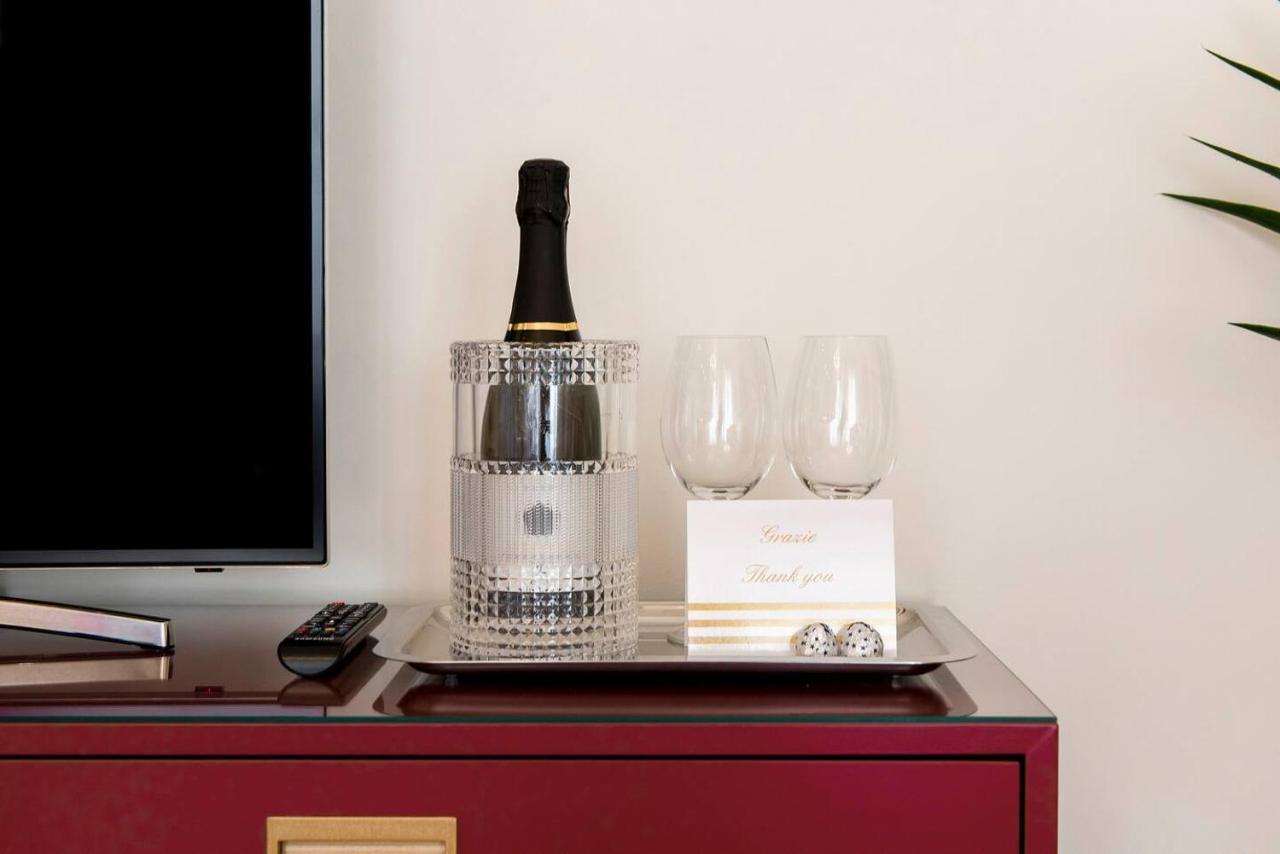 Madonna Montecchi Luxury Suite In Верона Екстер'єр фото